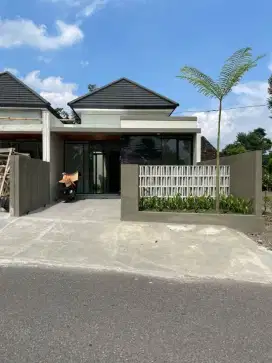 Rumah Minimalis Jalan Kaliurang Timur Kampus UII Konsep Open Space