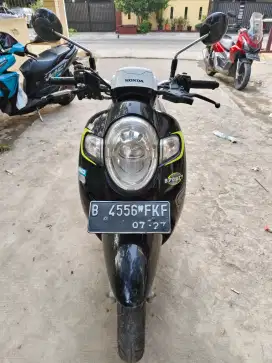 Scoopy 2017 (donat)