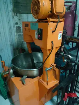 Mesin pengaduk dodol dan jenang