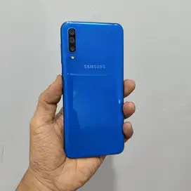 SAMSUNG GALAXY A50 4/64GB