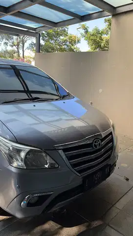 Dijual Innova tahun 2015 2.5 V AT