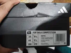 Sepatu futsal adidas sala uk 44