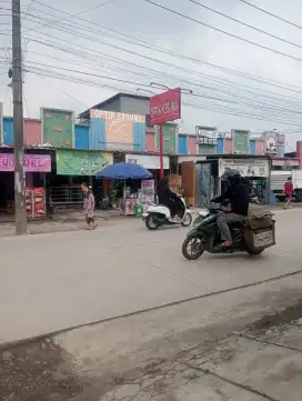 Ruko 1 lantai Parkiran luas