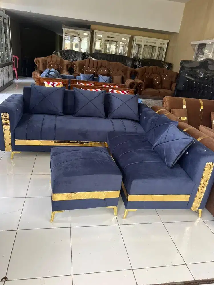 Sofa l putus kaki emas