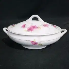 Turen oval seruni