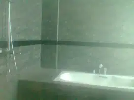 Tukang pasang keramik granit