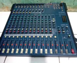 Mixer Yamaha 16 ch efek mati
