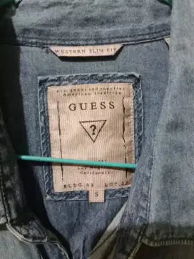 Kemeja guess dan kemeja nike