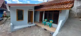 Dikontrakkan Rumah Paviliun Villa Bandung Indah