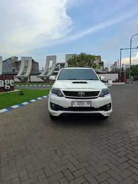Toyota Fortuner 2015 Diesel