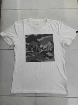 Jual kaos Adidas camo original