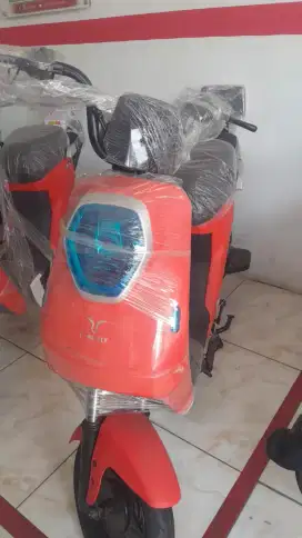 Sepeda Listrik Uwinfly M60
