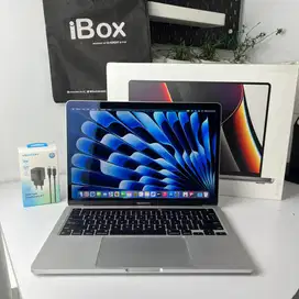 MacBook Pro M1 iBox 13 inch 8gb 256gb Touchbar Battery Health 98%