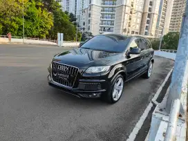 Audi Q7 Quattro sline 35 ribu Hitam panoramic full spek terawat