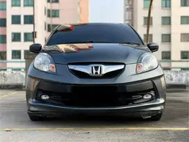 GRAB IT FAST! HONDA BRIO 1.2 E AT 2014