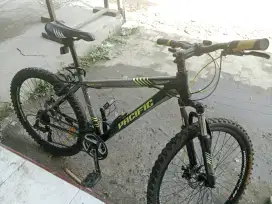 Sepeda Gunung Pacific XMT 3.0