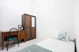 Rumah Kost Aktif Raya Tenggilis Mejoyo Seberang Ubaya Strategis