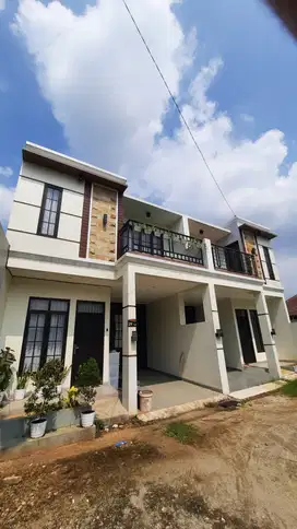Mau pindah? Rumah ini udah nungguin kamu!”