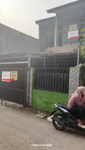 Dijual rumah murah strategis belakang perumahan permata pamulang