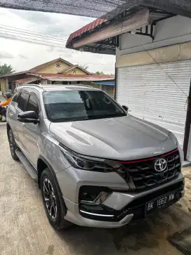 Toyota Fortuner VRZ TRD