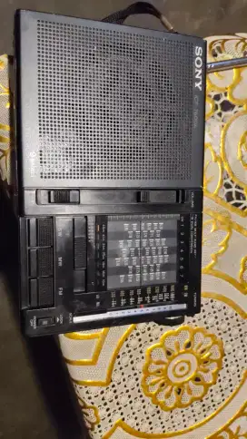 Radio Sony ICF 7600A