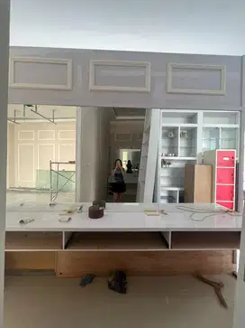Kaca Meja Rias Salon