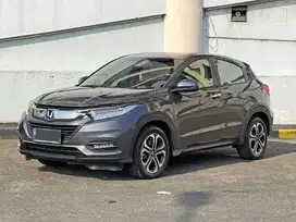 Jual Cepat : Honda HRV 1.5 SE AT 2022 Km 33rb Service Record Abu Abu