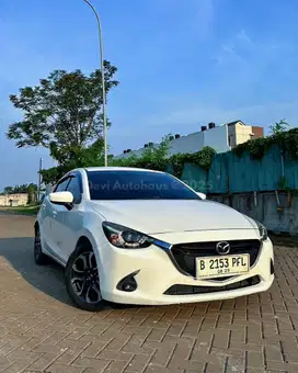 (Kondisi Istimewa) Mazda 2 Skyaktiv (Tipe R) 2017 -Plat Ganjil