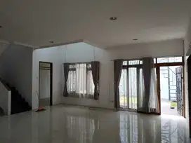 Dijual Disewakan Rumah Siap Huni di Batununggal Indah