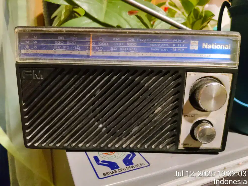 Radio National 3 band FM, AM, SW