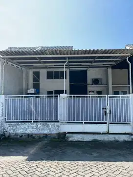 RUMAH DIJUAL SUDAH FULL BANGUNAN