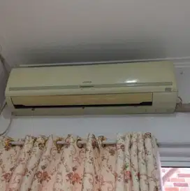 Betukar AC bekas
