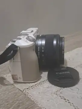 Canon Eos M3 Mirrorless
