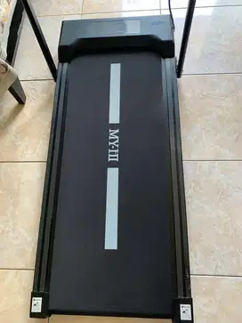 Treadmill Elektrik Portable dengan pegangan keselamatan