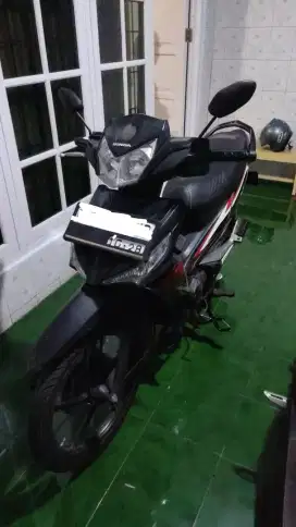 Supra X 125 PGM-FI tahun 2015