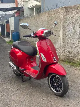 Vespa Sprint iget low km