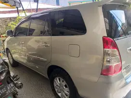 Toyota Kijang Innova 2012 Diesel