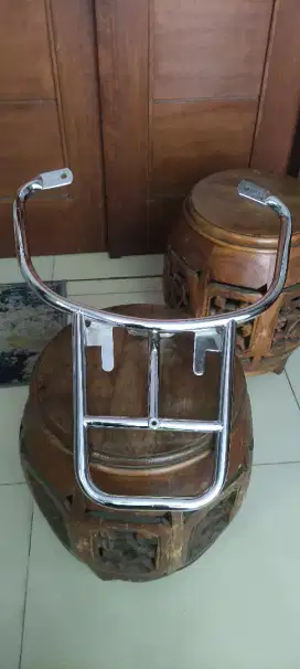 Support box vespa S LX LXV