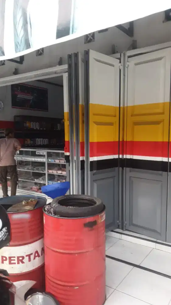 Saya sedang mencari lowongan pekerjaan