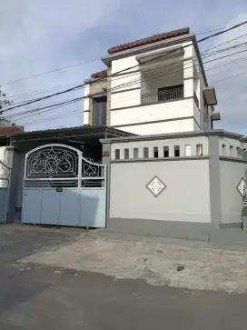 Rumah hook 2lt 160m2 spt baru kaw elit gn catur denpasar barat jl 8mtr