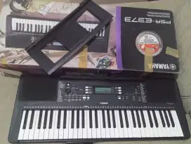 Di Jual Keyboard YAMAHA PSR-E373