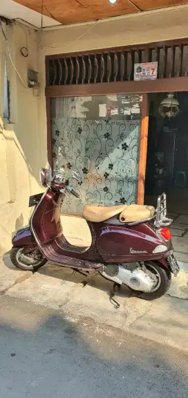 Di Jual Vespa LXV 150 ie 2013