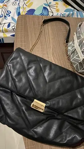 Tas Zara Preloved