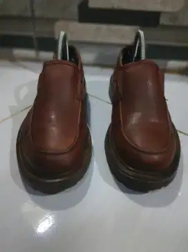 SEPATU ECCO LEATHER SIZE 41