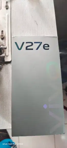 Vivo V27E ram 12+8 / 256gb