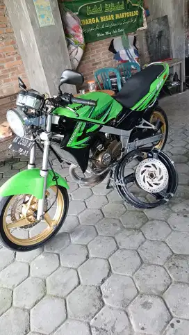 Kawasaki Ninja SS