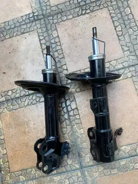 Shockbreaker new camry 2012 sd 2017 Depan original