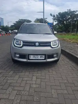 Suzuki ignis GX AGS 2017 ( Type tertinggi )