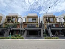 Rumah mewah kawasan elit di BSD Bangunan baru