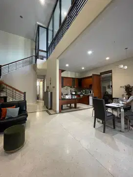 Rumah keren minimalis di batununggal indah